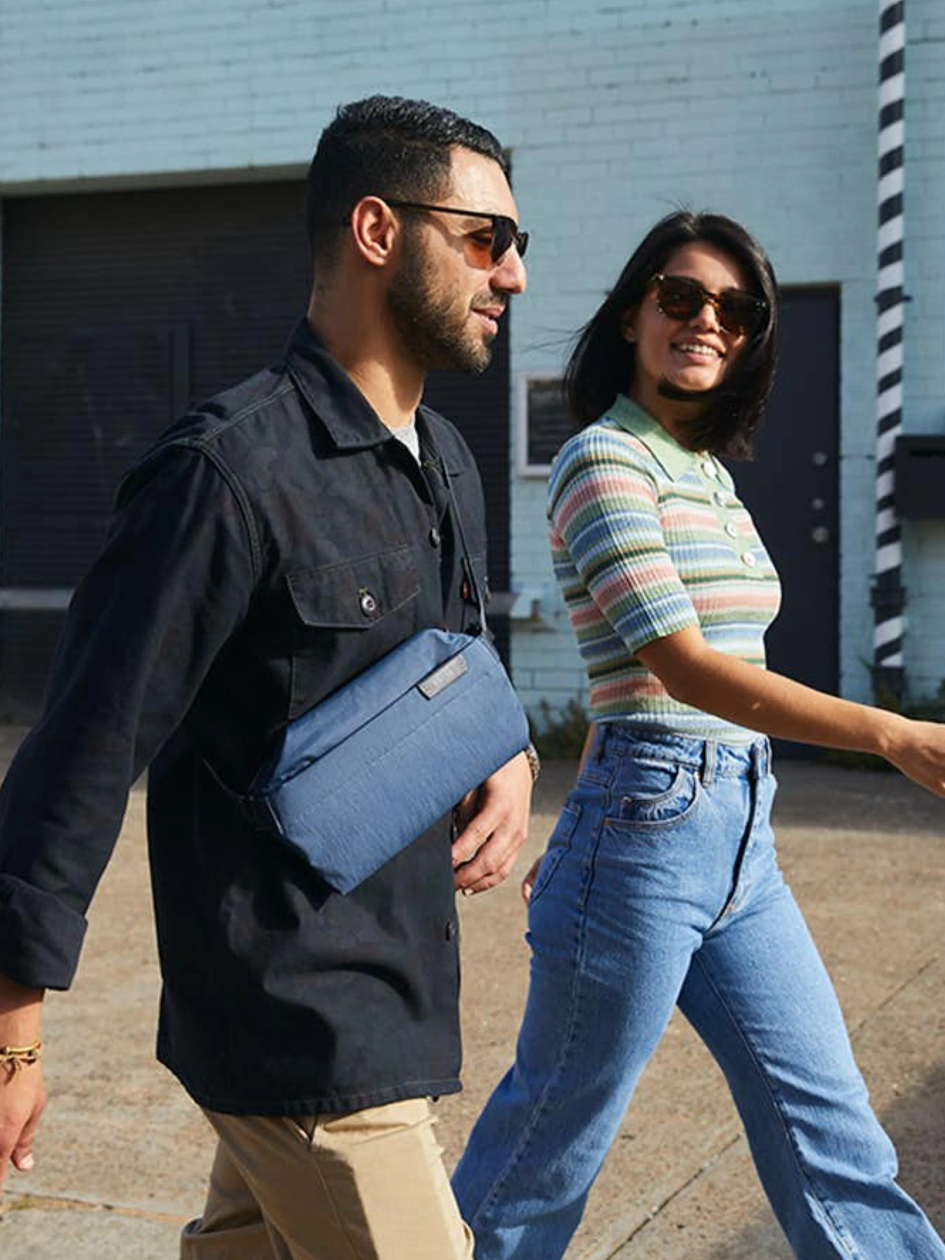 Bellroy Sling Bag Mini Limestone Recycled (Leather-Free)
