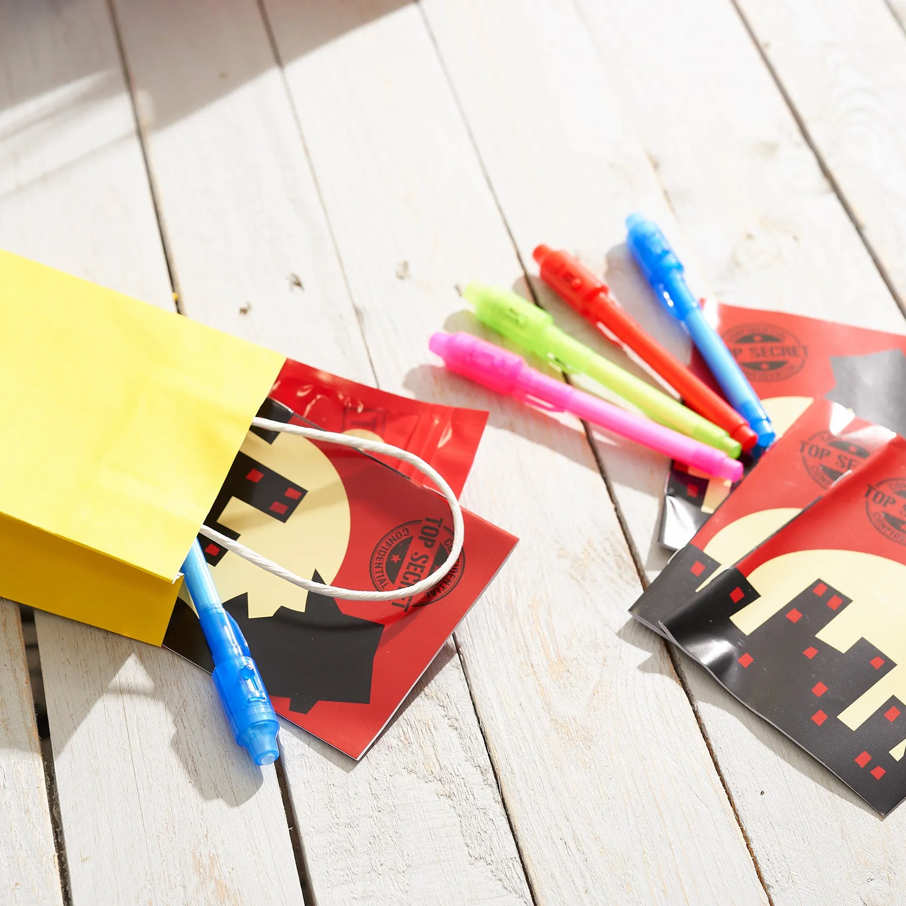 Invisible Ink Note Pads with UV Pen Lamps