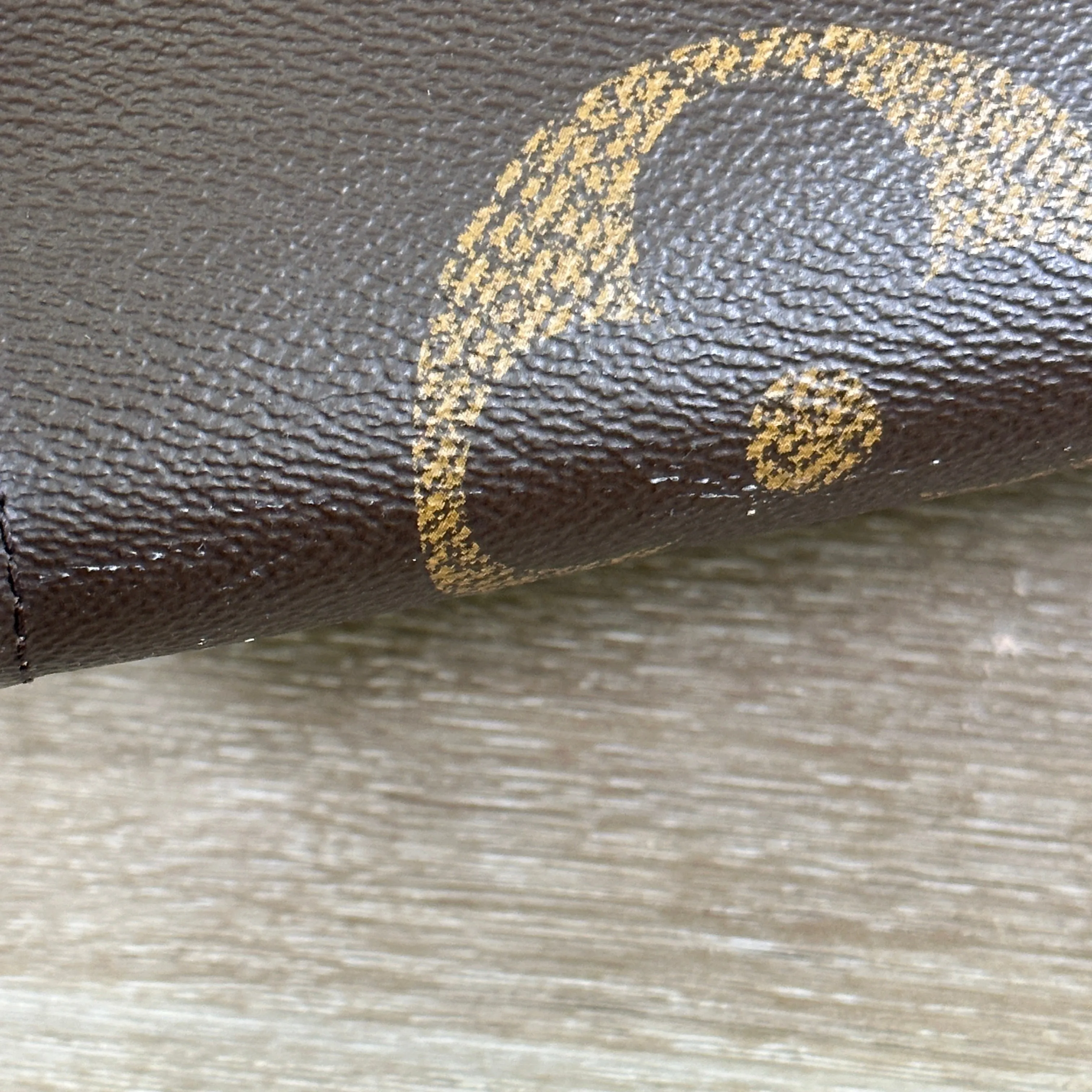Louis Vuitton OnTheGo GM - Reverse Monogram