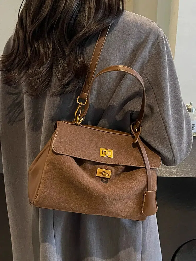 Metal Buckle Shoulder Handbag