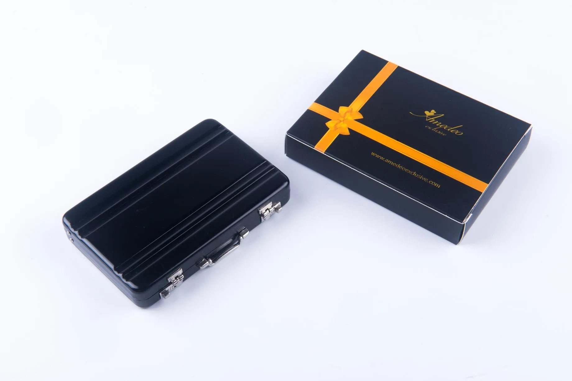 Metal Mens pocket sized Black Business Card Holder / Card Case / Visiting Card Case