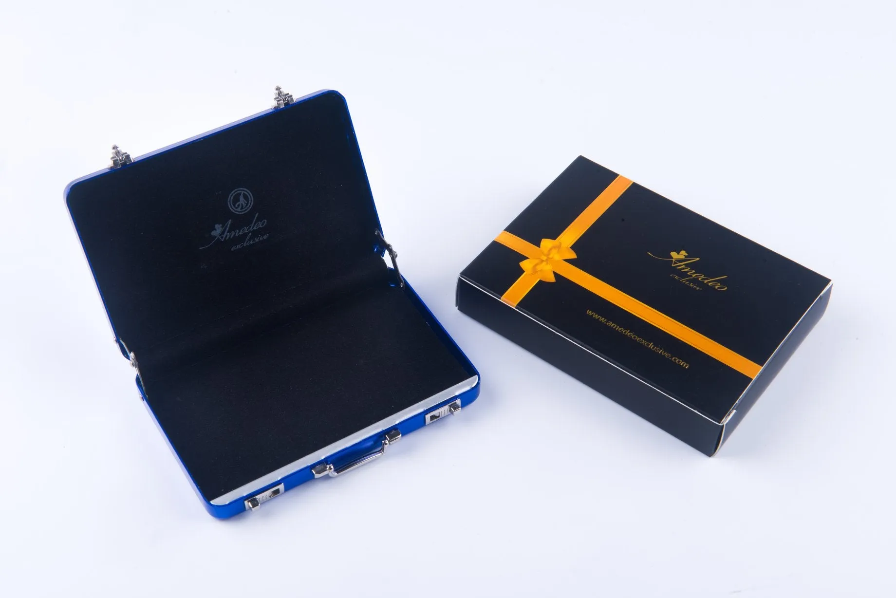 Metal Mens pocket sized Blue Business Card Holder / Card Case / Visiting Card Case
