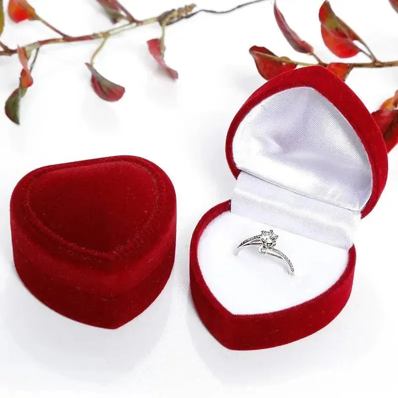 New Creative Heart Shaped Jewelry Packaging Storage Velvet Ring Box Propose Marriage Wedding Ring Organizer Display Case