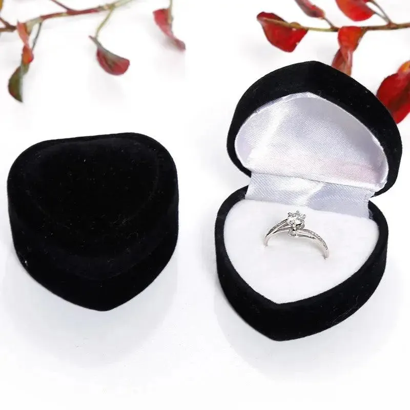 New Creative Heart Shaped Jewelry Packaging Storage Velvet Ring Box Propose Marriage Wedding Ring Organizer Display Case