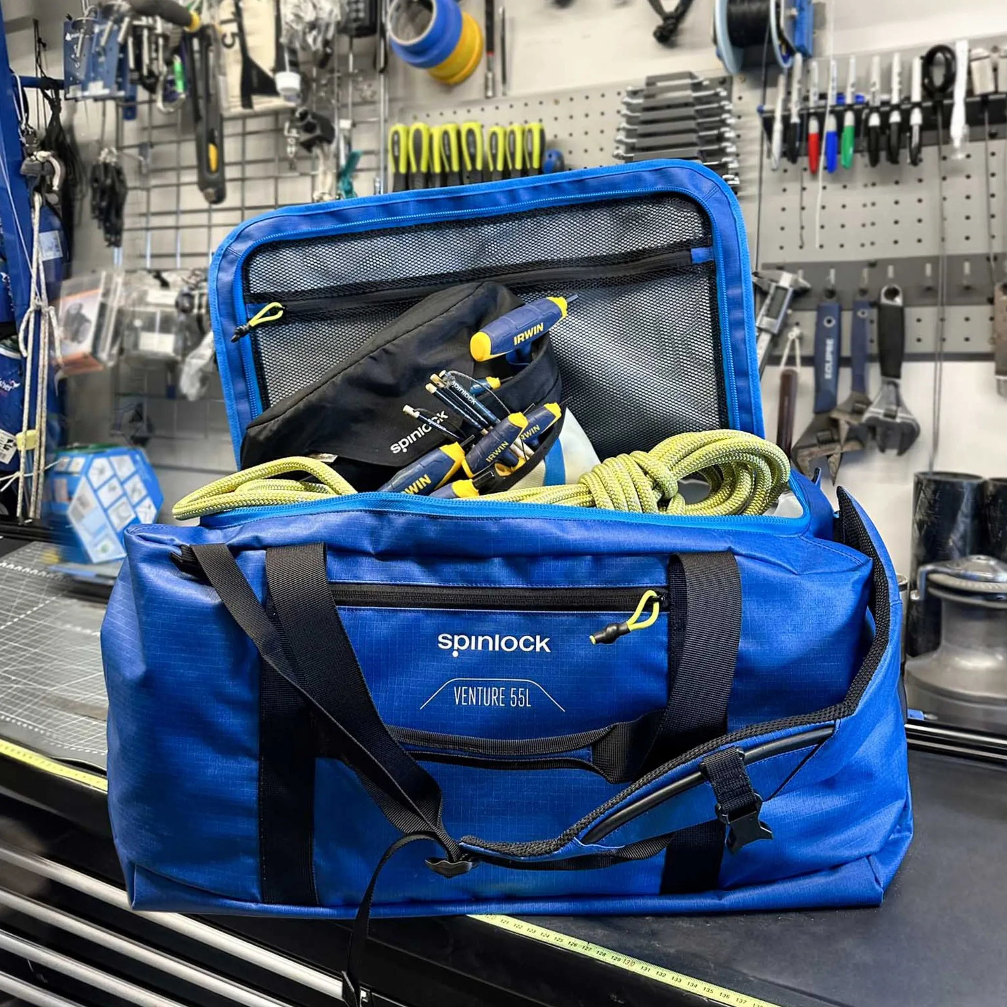 Spinlock Venture Deck Pack, 27L Pacific Blue