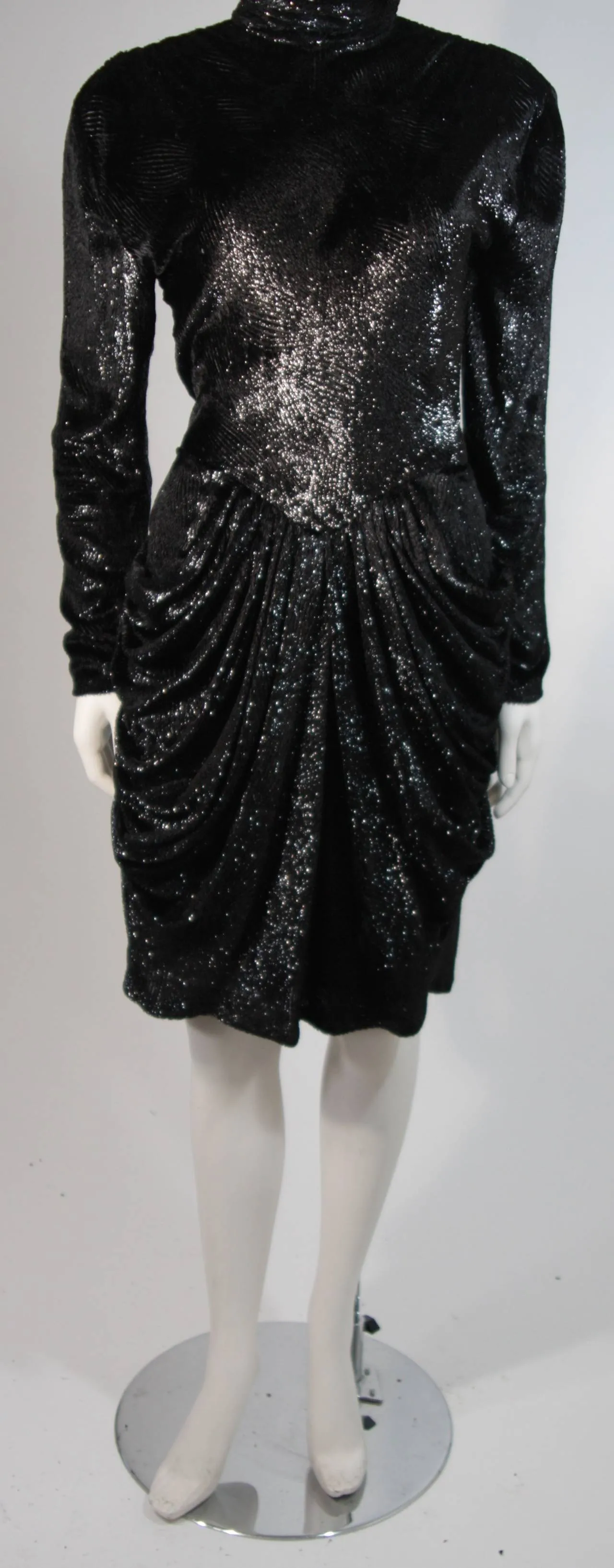 VICKY TIEL Black Metallic Velvet Cocktail Dress Size Small