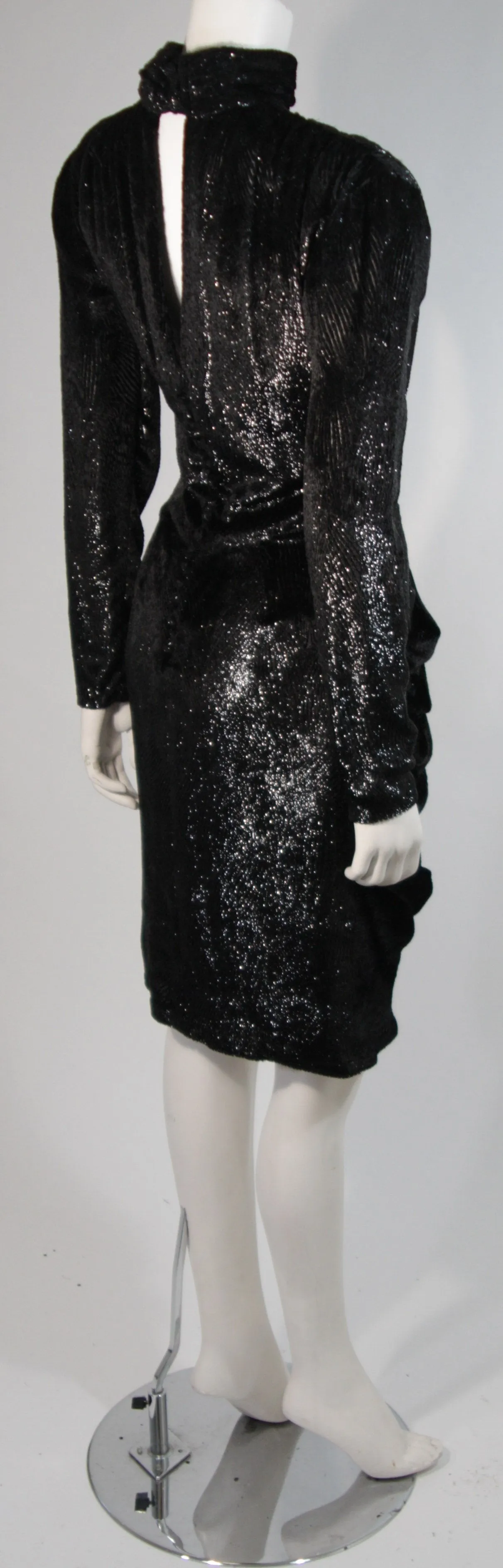 VICKY TIEL Black Metallic Velvet Cocktail Dress Size Small