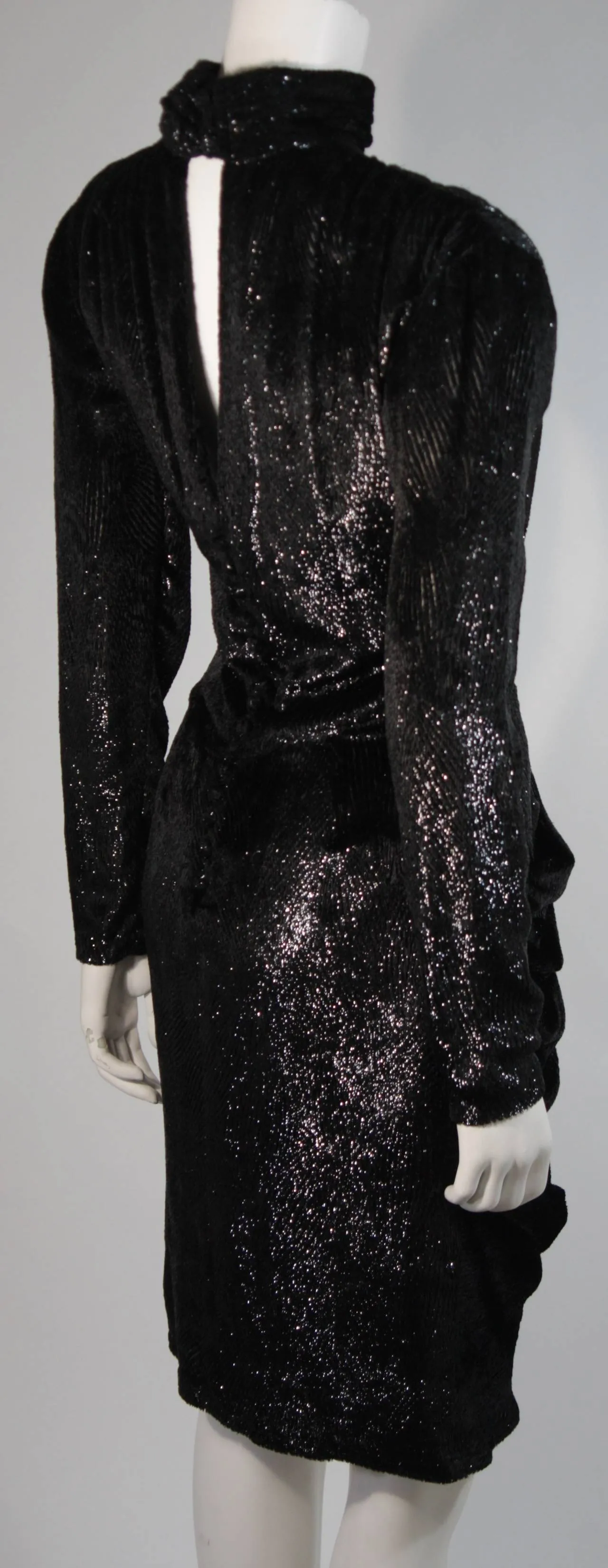 VICKY TIEL Black Metallic Velvet Cocktail Dress Size Small